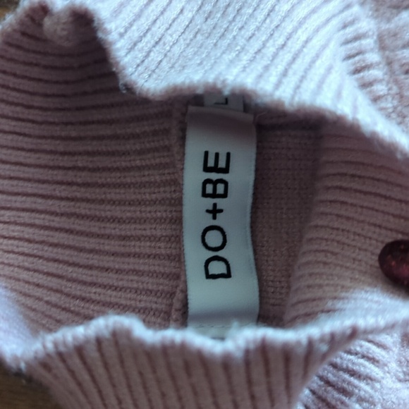 Do +Be blush Pink sweater cold shoulder mock turtleneck cable stitch. Sz L - Picture 6 of 10